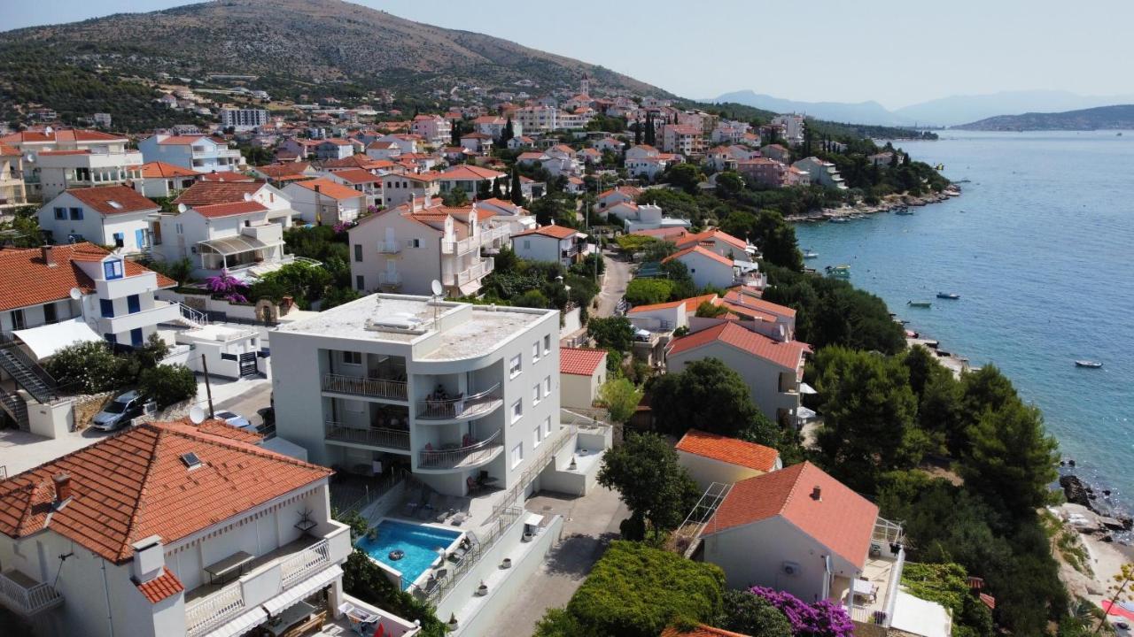 Trogir-Luxury Villa Sapphirus Seget Vranjica Exterior foto